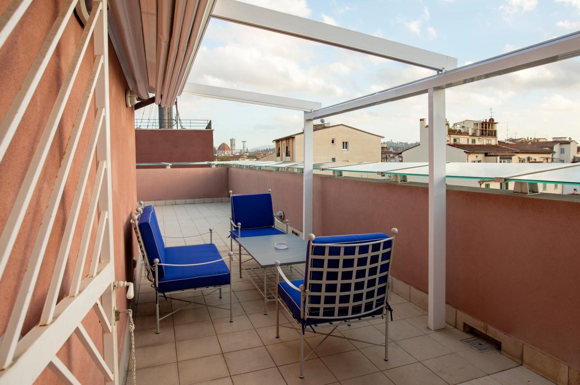 Appartamento Iris -Due Ampie Terrazze Vista Duomo Florencia Exterior foto